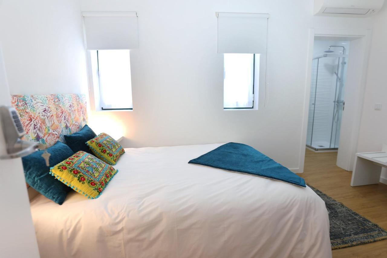 Glass Boutique - Rooms & Suites Marinha Grande Exterior foto